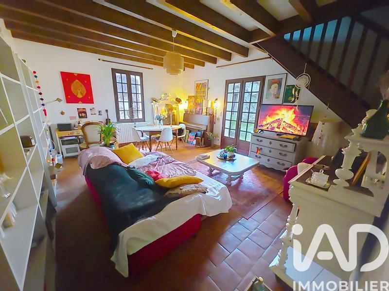 Maison - 200 m² - 7 pièces