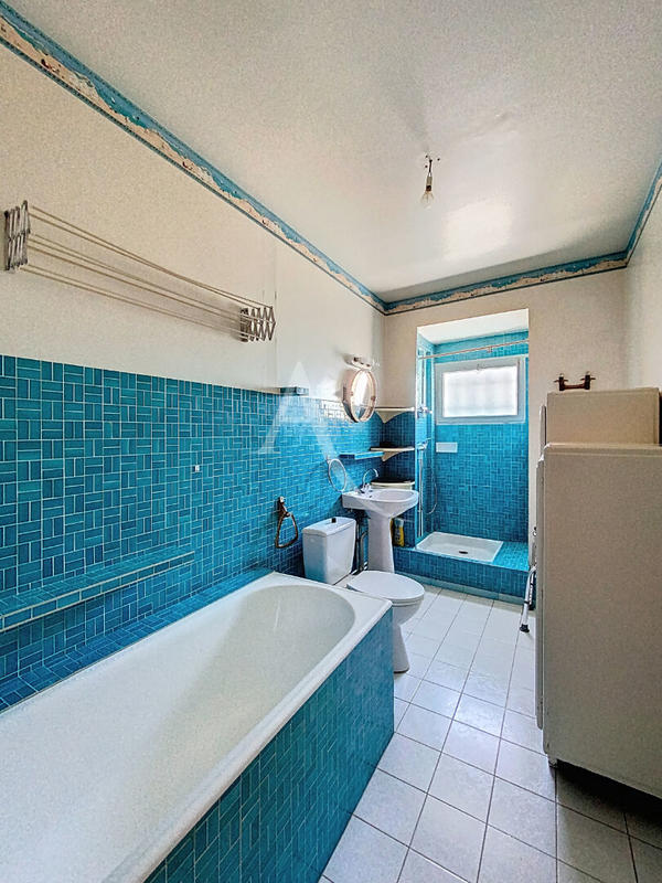 Maison - 197 m² - 6 pièces