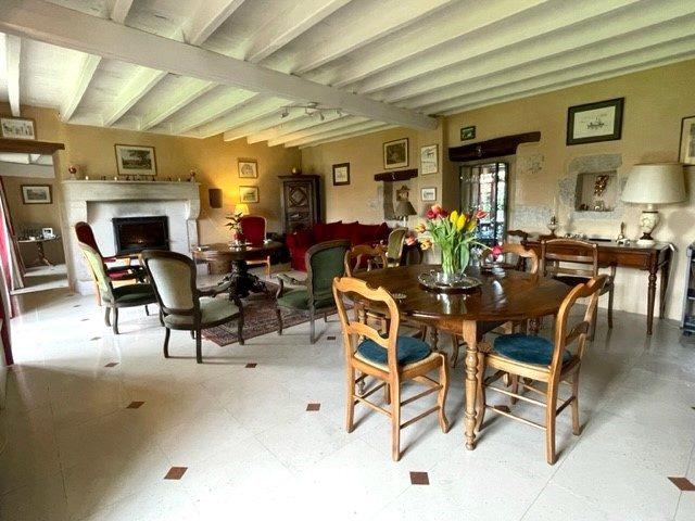 Maison ancienne - 250 m² - 10 pièces