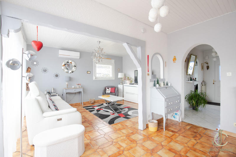 Maison - 90 m² - 4 pièces