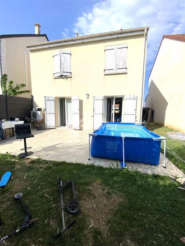 Maison - 110 m² - 5 pièces