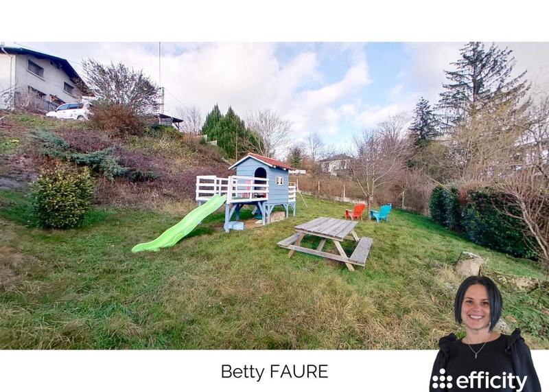 Maison - 118 m² - 5 pièces