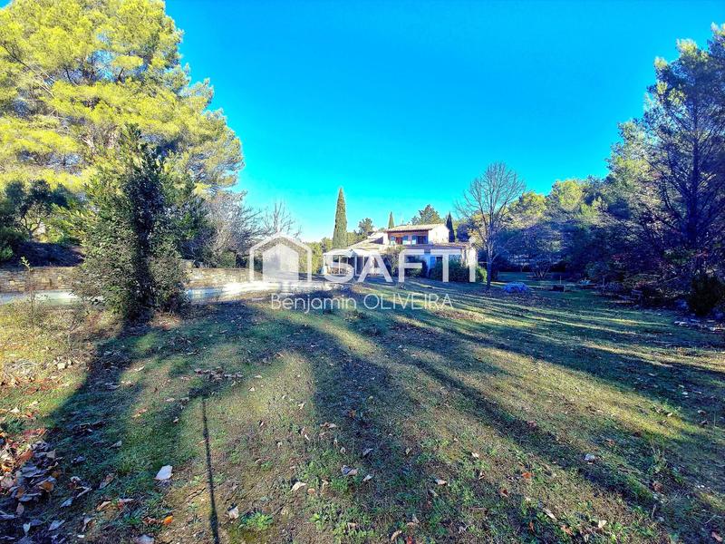 Villa - 146 m² - 6 pièces