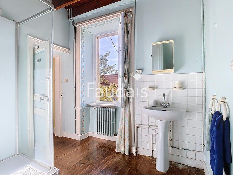 Maison de village - 120 m² - 6 pièces