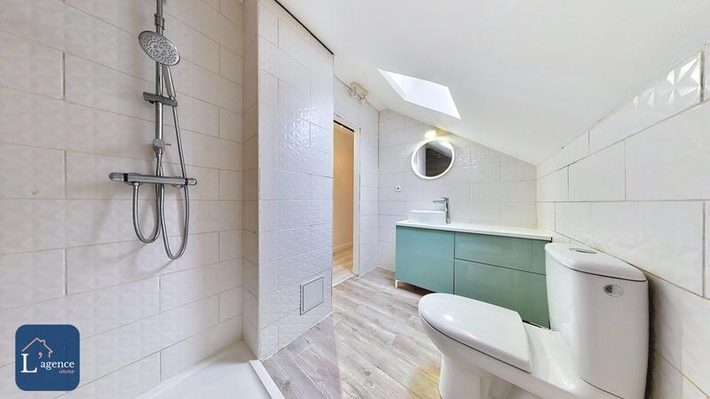 Maison - 143 m² - 5 pièces