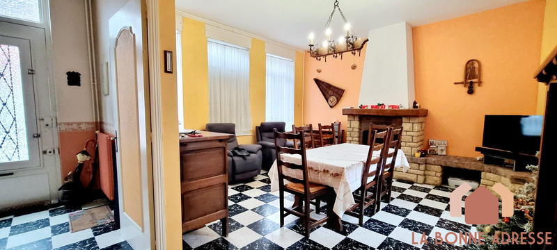 Maison - 88 m² - 4 pièces