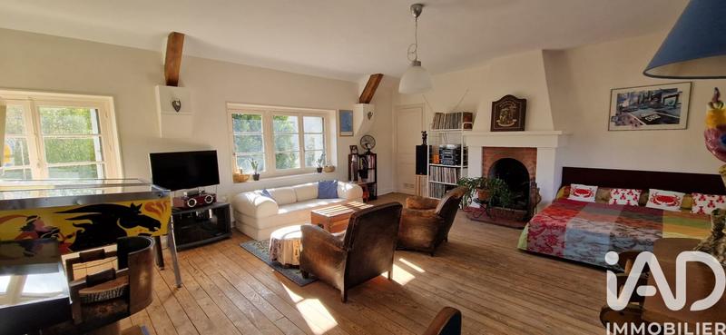 Maison - 217 m² - 7 pièces