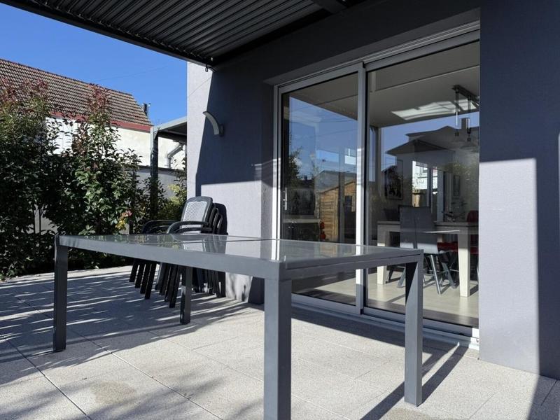 Maison - 100 m² - 4 pièces