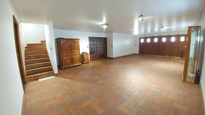 Maison - 151 m² - 6 pièces