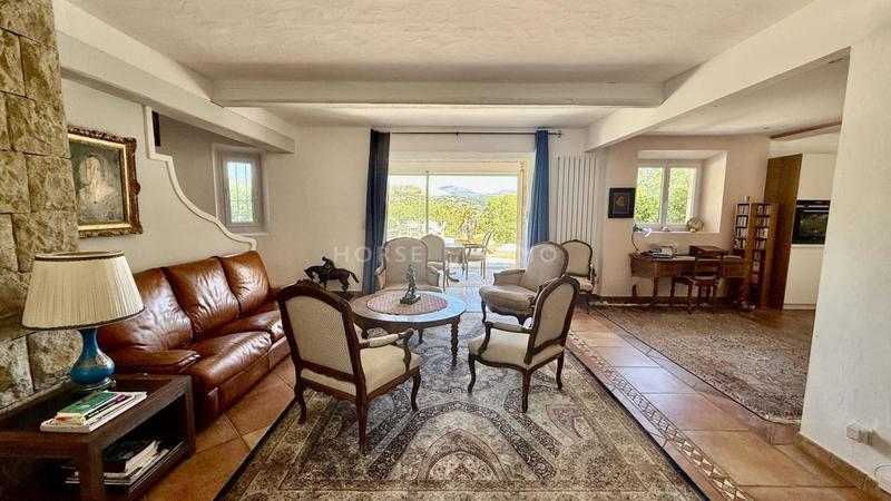 Villa - 150 m² - 5 pièces