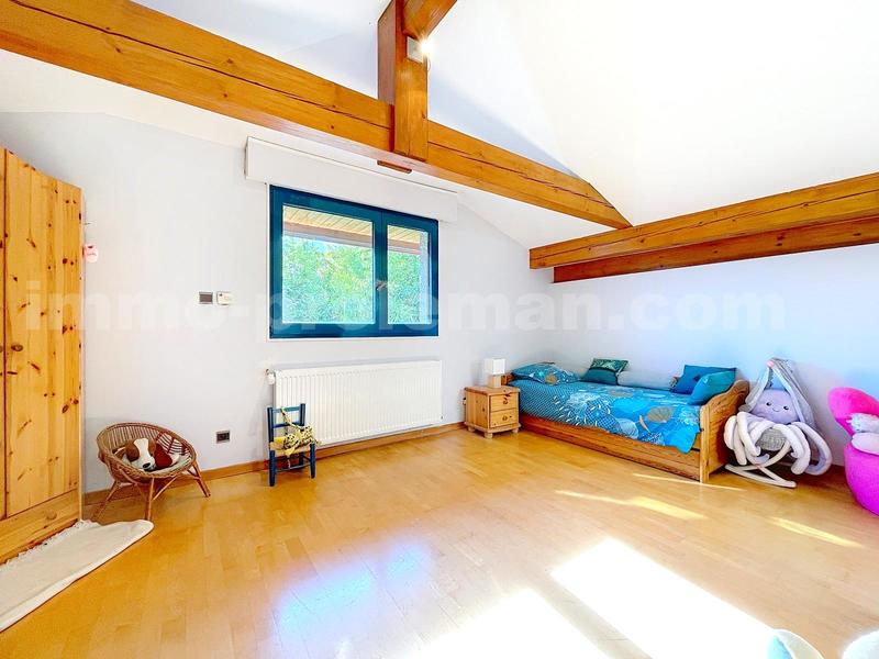 Maison - 192 m² - 5 pièces