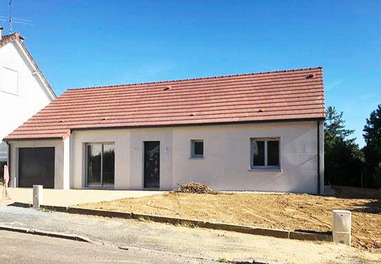 Maison - 90 m² - 4 pièces