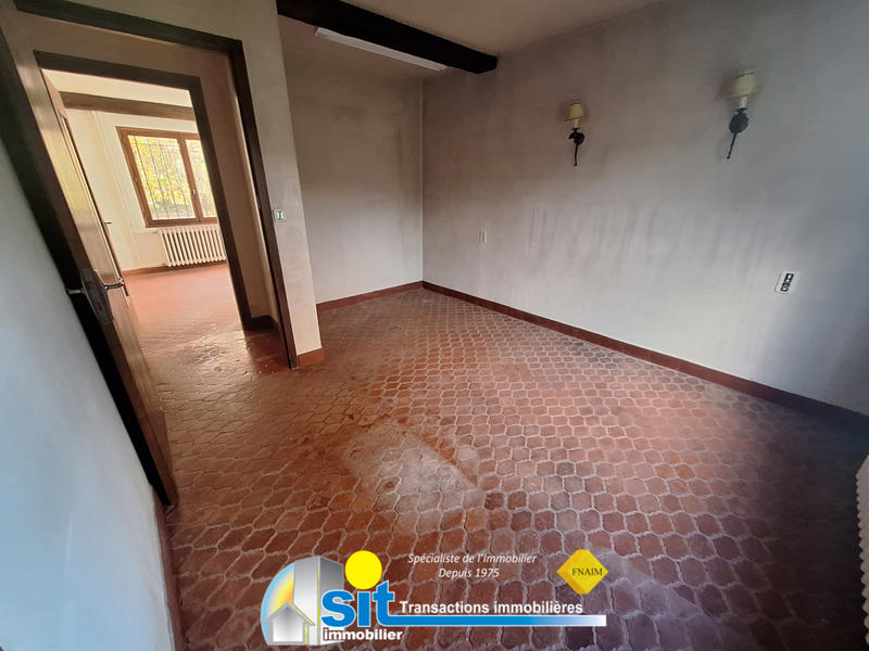 Maison - 186 m² - 10 pièces