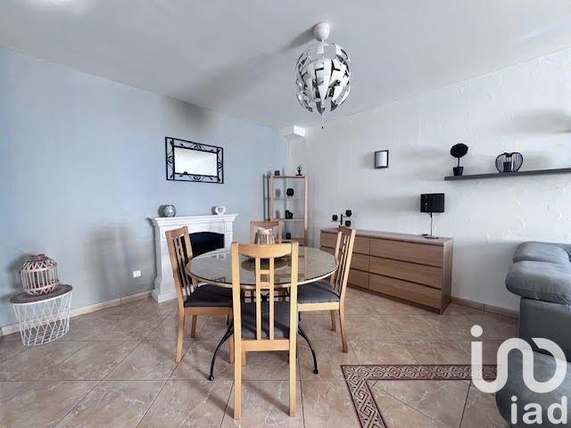 Maison - 254 m² - 7 pièces