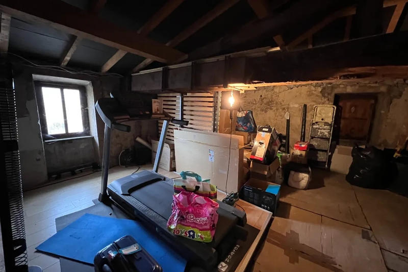 Maison - 264 m² - 7 pièces