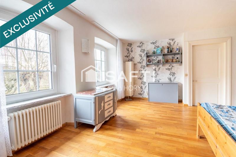 Maison - 220 m² - 11 pièces