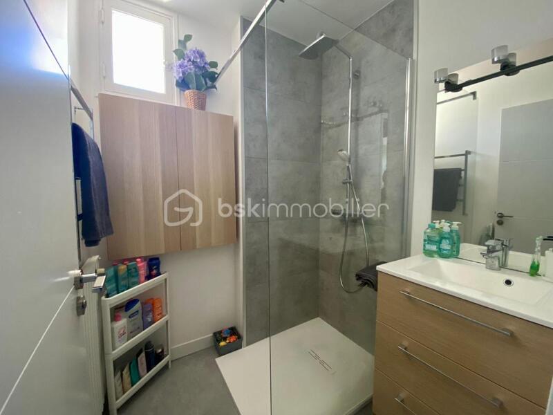 Appartement - 70 m² - 4 pièces