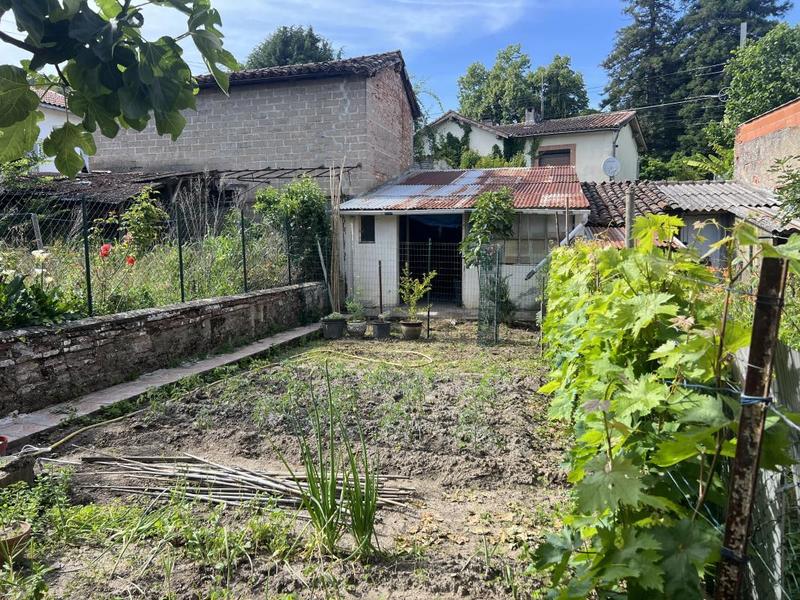 Propriété - 125 m² - 5 pièces