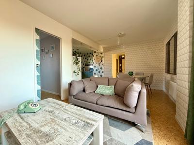 Appartement - 67 m² - 3 pièces