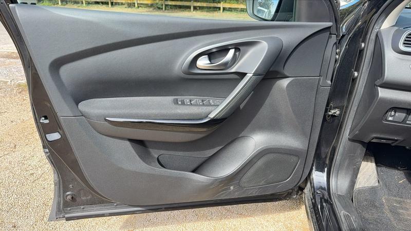 Renault Kadjar 1.5 Blue dCi 115 Intens - Automatique Entretien constructeur