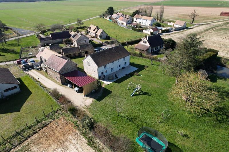 Corps de ferme - 204 m² - 7 pièces