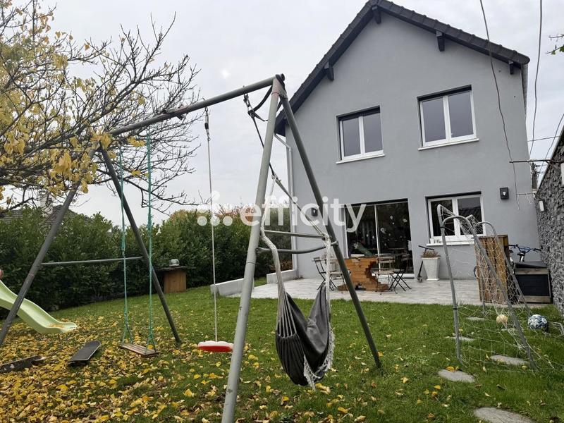 Pavillon - 120 m² - 5 pièces