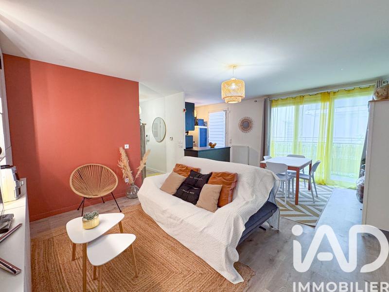 Appartement - 80 m² - 4 pièces