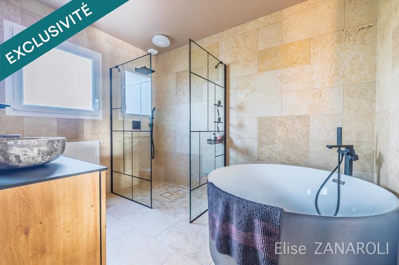 Maison - 105 m² - 4 pièces