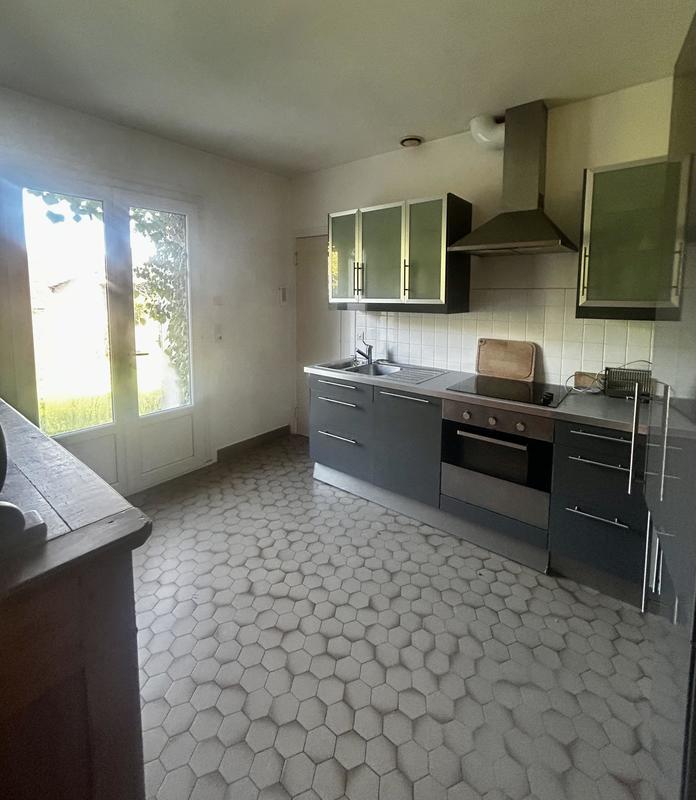 Maison traditionnelle - 134 m² - 6 pièces