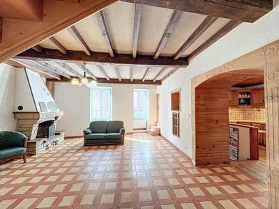 Maison - 135 m² - 7 pièces