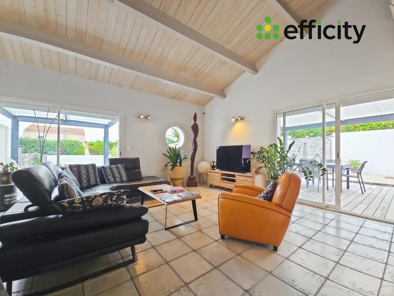 Maison - 234 m² - 6 pièces