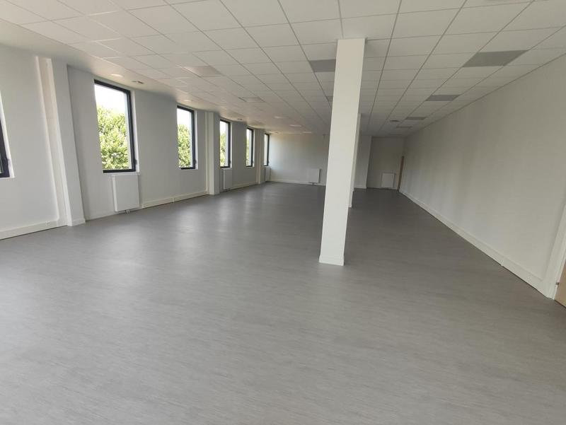 Bureau - 165 m²