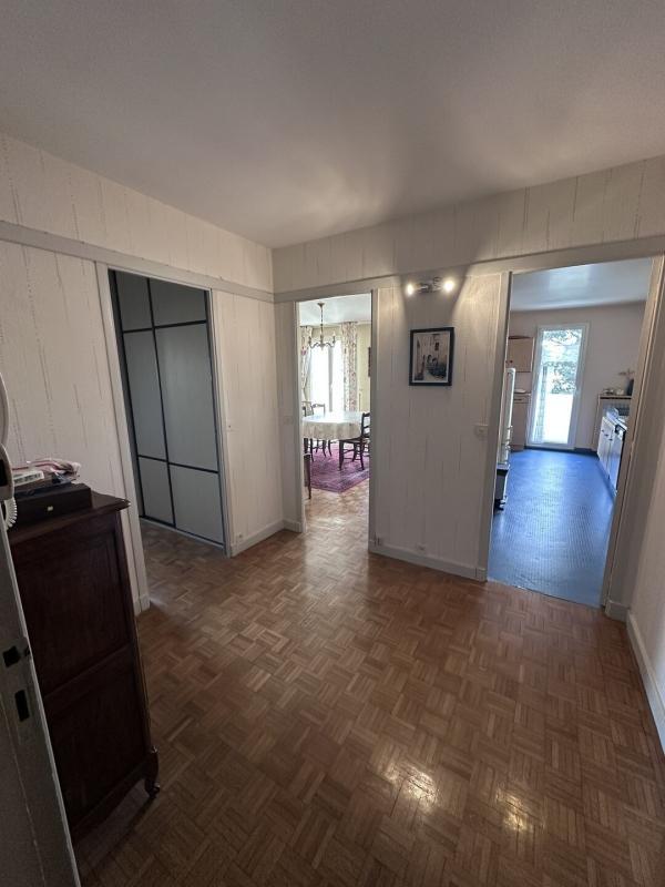 Appartement - 93 m² - 4 pièces