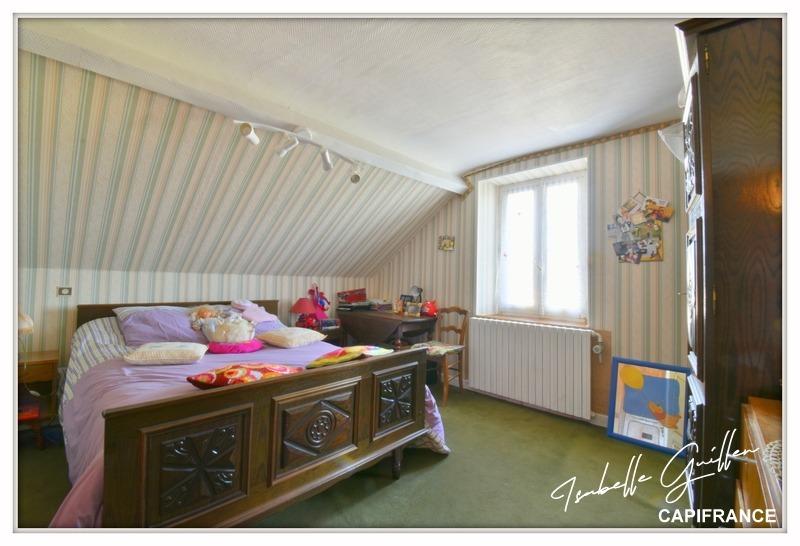 Maison - 98 m² - 5 pièces