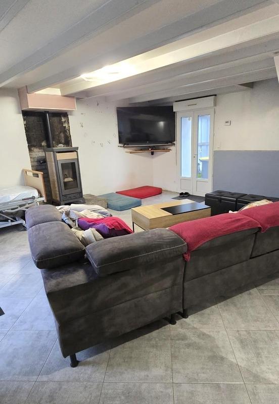 Maison - 104 m² - 6 pièces