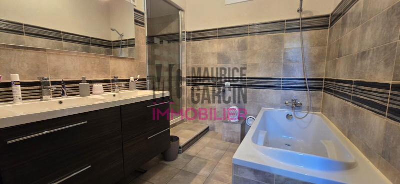 Maison - 141 m² - 4 pièces
