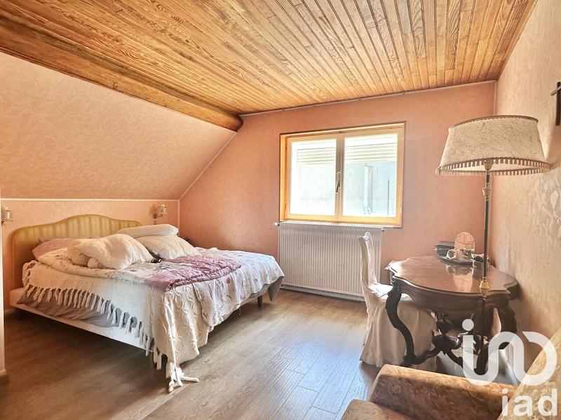 Maison - 167 m² - 7 pièces