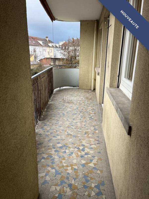 Appartement - 98 m² - 4 pièces