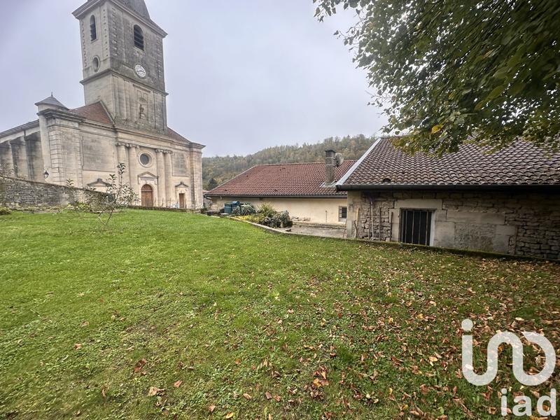 Maison de village - 298 m² - 10 pièces