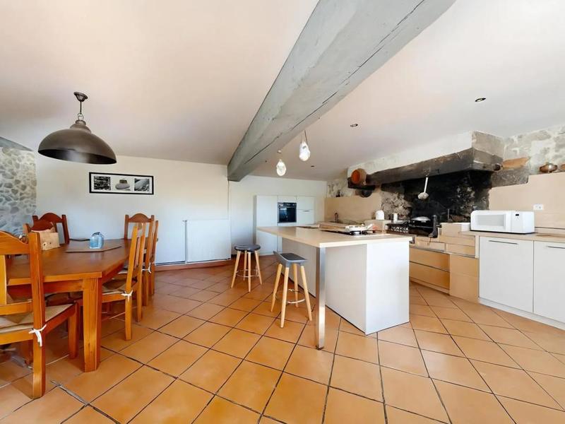 Demeure - 320 m² - 7 pièces