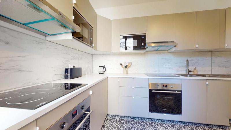 Maison en pierre - 148 m² - 10 pièces