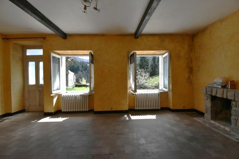 Maison - 119 m² - 12 pièces