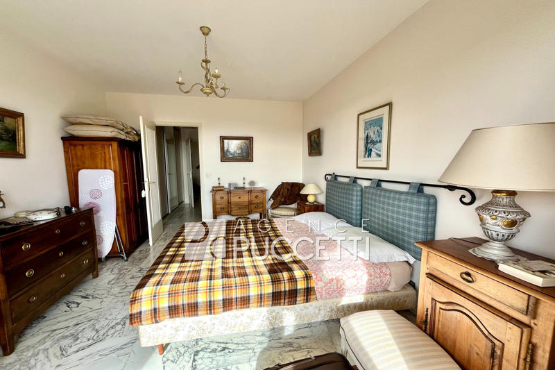 Appartement - 107 m² - 4 pièces