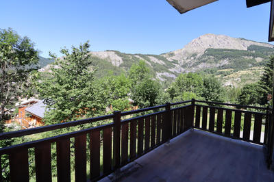 Maison - 227 m² - 8 pièces