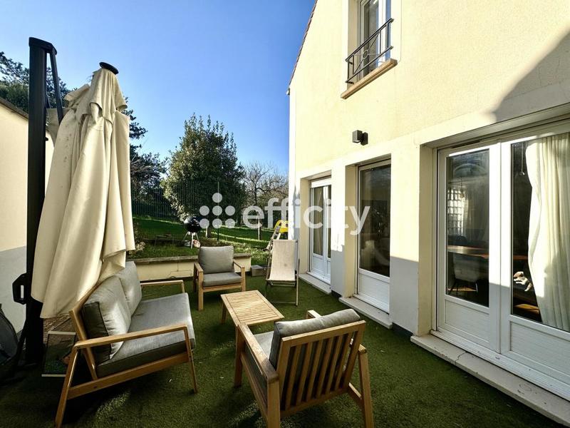 Maison - 160 m² - 6 pièces