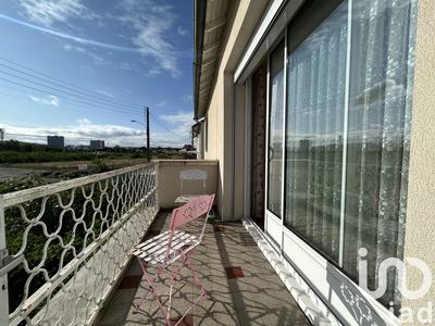 Maison - 207 m² - 5 pièces