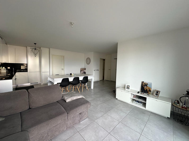 Appartement - 84 m² - 4 pièces