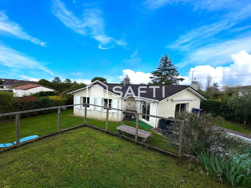 Maison - 97 m² - 5 pièces