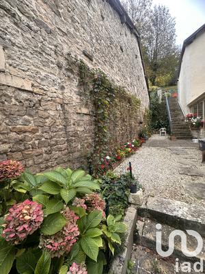 Maison de village - 298 m² - 10 pièces