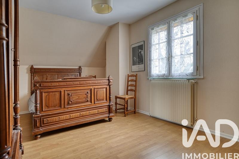 Maison - 137 m² - 6 pièces